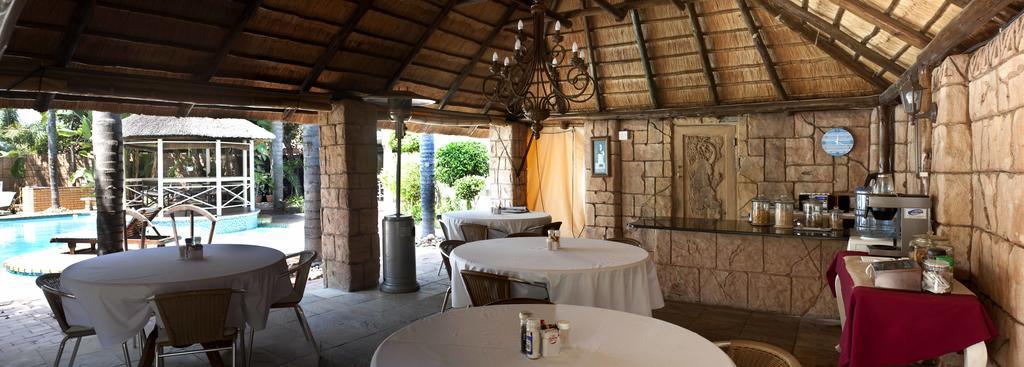 ซัมเมอร์วิว เกสต์ลอดจ์ Bed & Breakfast โจฮันเนสเบิร์ก ภายนอก รูปภาพ