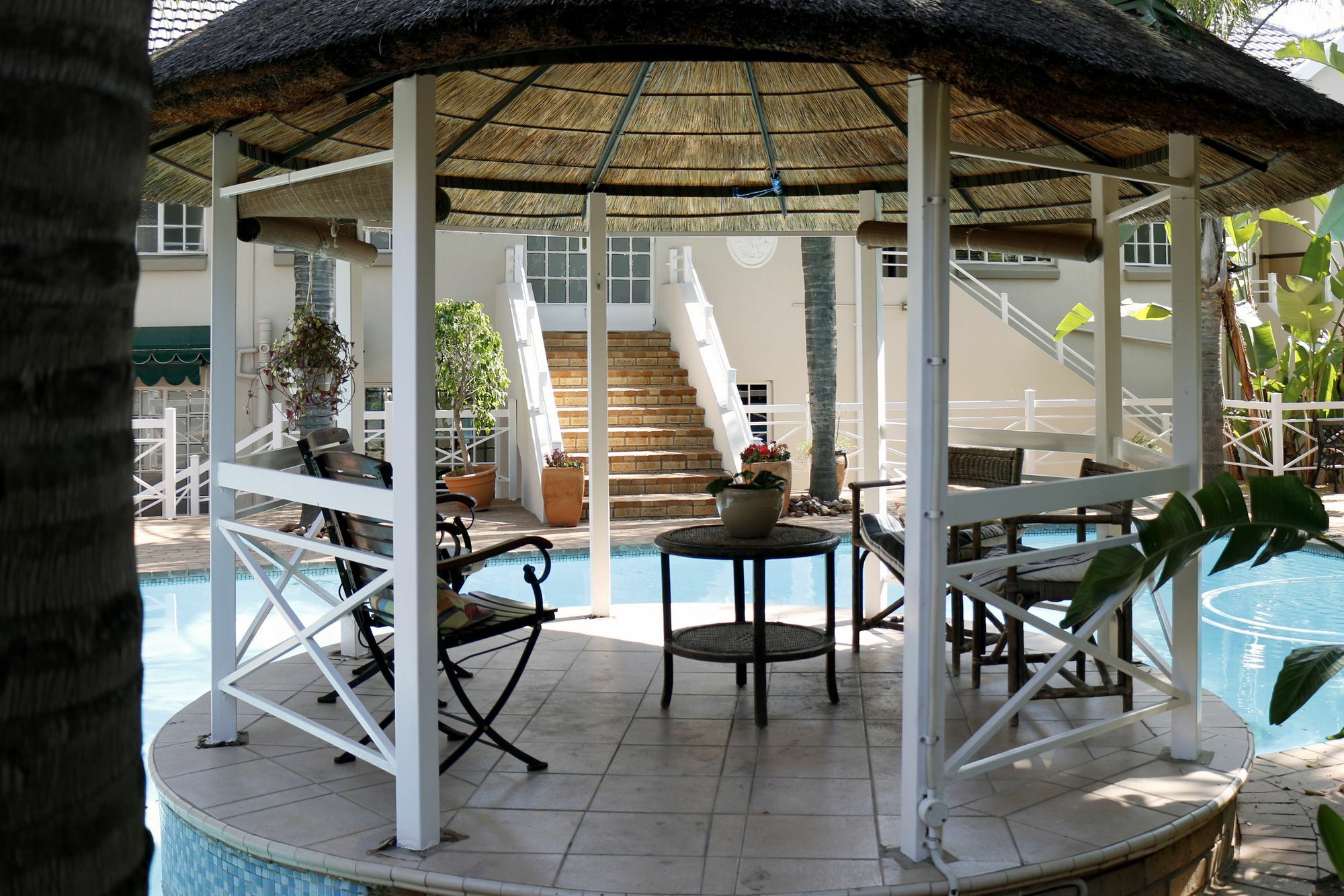 ซัมเมอร์วิว เกสต์ลอดจ์ Bed & Breakfast โจฮันเนสเบิร์ก ภายนอก รูปภาพ